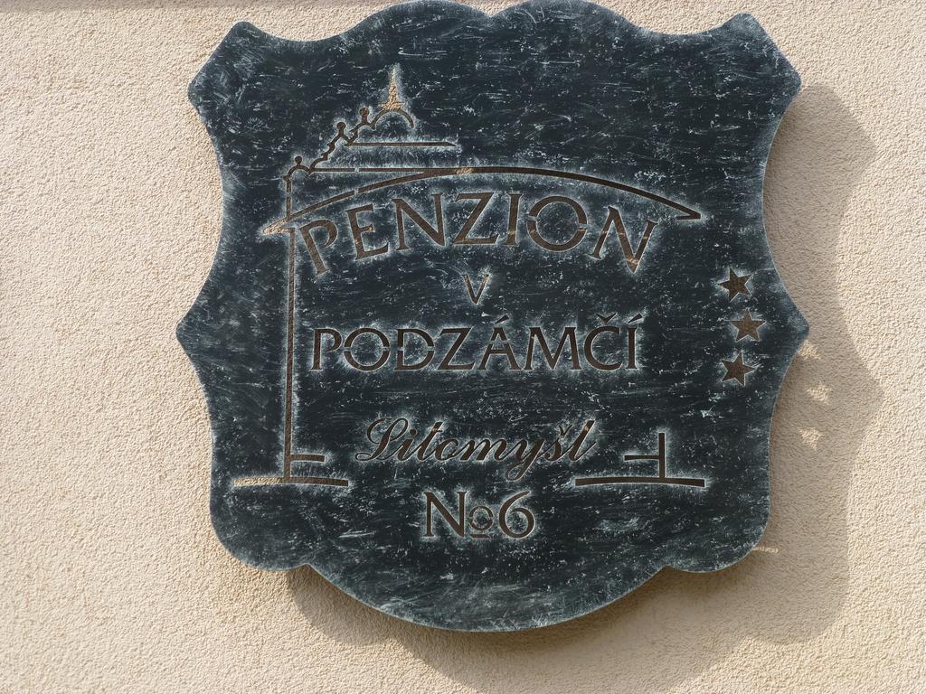 Penzion V Podzamci Litomyšl المظهر الخارجي الصورة